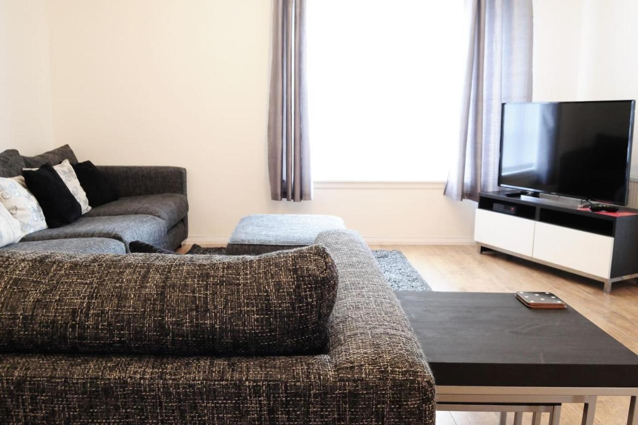 Peaceful And Quiet Apartment In A Bustling City Edinburgh Exterior photo